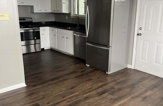 416 South Maple Avenue - 1 photos photos