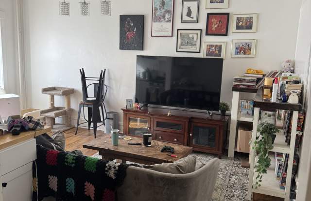 5000 North Kenmore Avenue photos photos