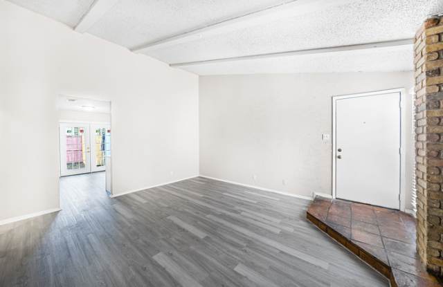 1111 West Rundberg Lane - 1111 West Rundberg Lane, Austin, TX 78758