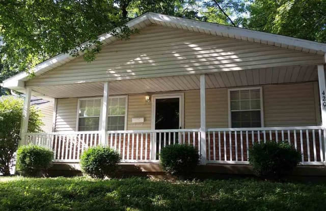 418 W Main Street - 418 W Main St, Newburgh, IN 47630