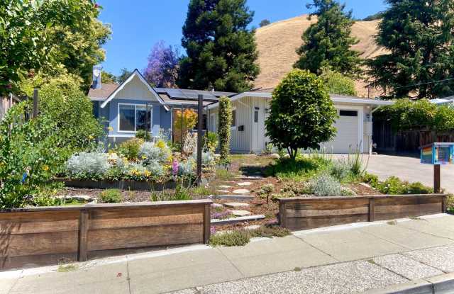 Gorgeous 3 Bedroom 2 Bath Home with Spectacular Curb Appeal! photos photos