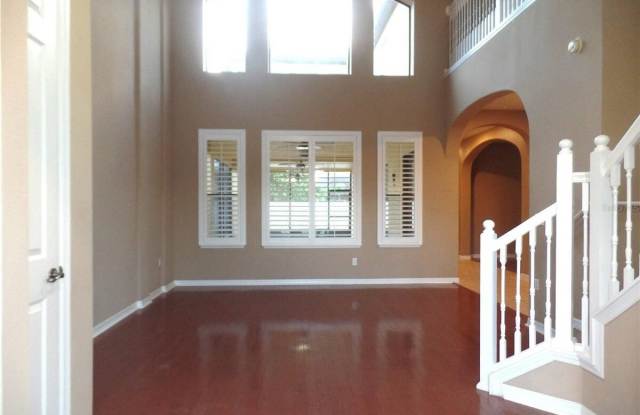 3240 Pineapple Isle Drive Gallery 2