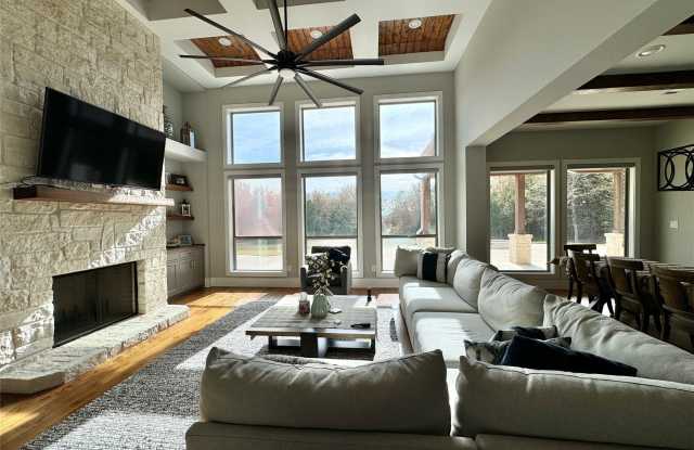 474 Eagle Cove Circle Gallery 2