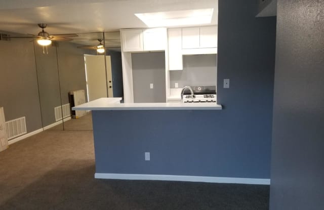 31200 Landau - 31200 Landau Blvd, Cathedral City, CA 92234