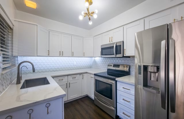 215 N Kenwood St Unit 201 - 215 North Kenwood Street, Glendale, CA 91206