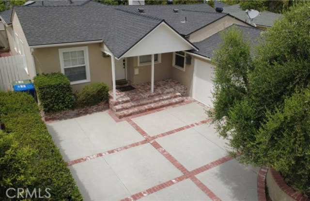 5339 Veloz Avenue photos photos