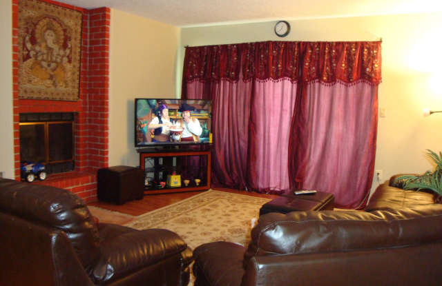 14 WOSNIAK COURT Gallery 4