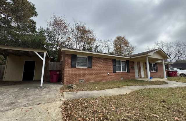 33 Mitchell Street - 33 Mitchell Street, Hawkinsville, GA 31036 33 Mitchell Street - 33 Mitchell Street, Hawkinsville, GA 31036