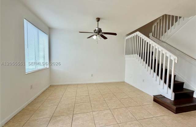 1475 SE 24th Ct photos photos