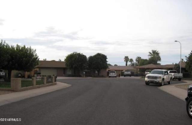 7609 N 34TH Avenue Gallery 4