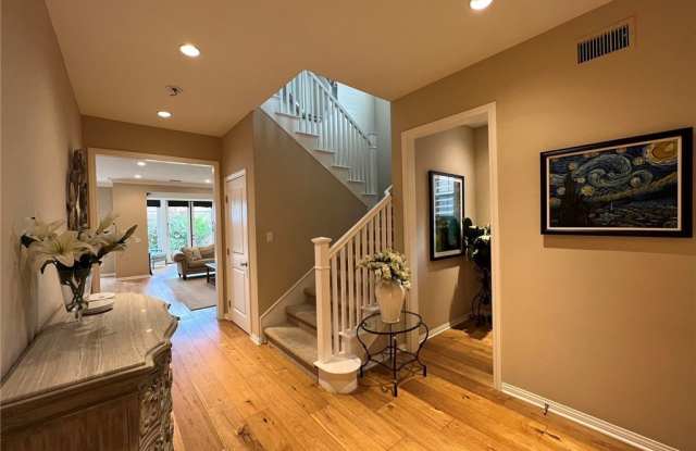 131 Beechmont Gallery 3