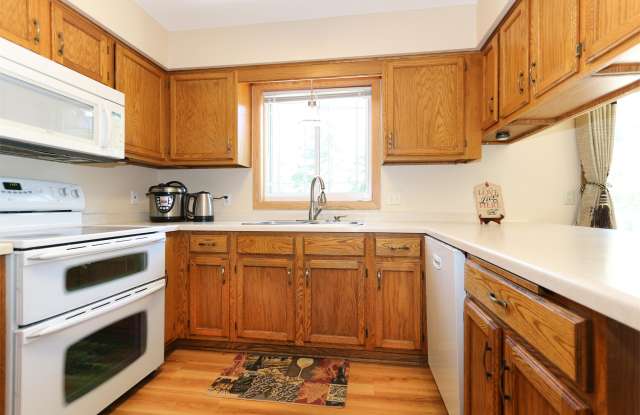 9244 Andrea Dr. Gallery 4
