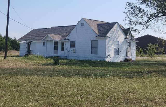 4494 N US Highway 69 Gallery 2