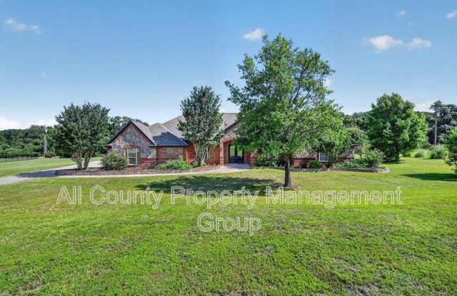 308 W. Aurora Vista Trail Gallery 1
