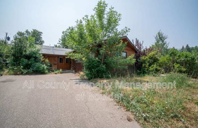 1045 Toedtli Drive photos photos