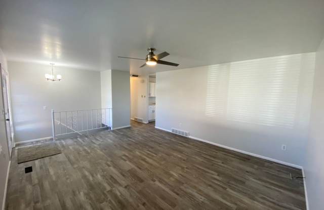 826 E 9630 S Gallery 4
