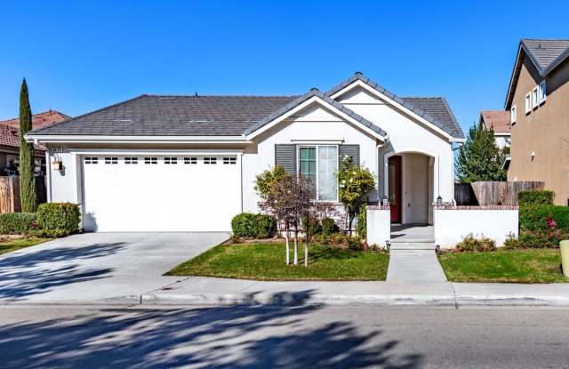 Newer 3 bedroom/2 bath home with 2-car garage photos photos Newer 3 bedroom/2 bath home with 2-car garage photos photos