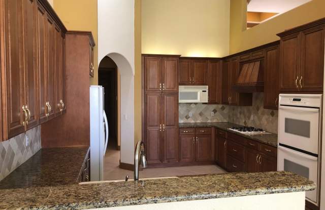 10355 Trianon Place Gallery 3