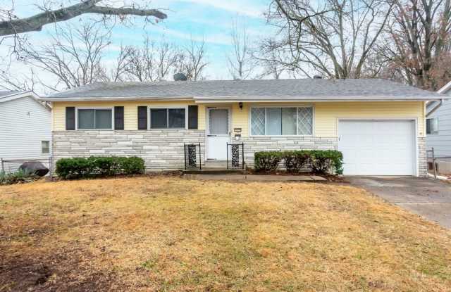 Charming 3 Bed 1 Bath Home - 2622 Daman Court, St. Louis County, MO 63136