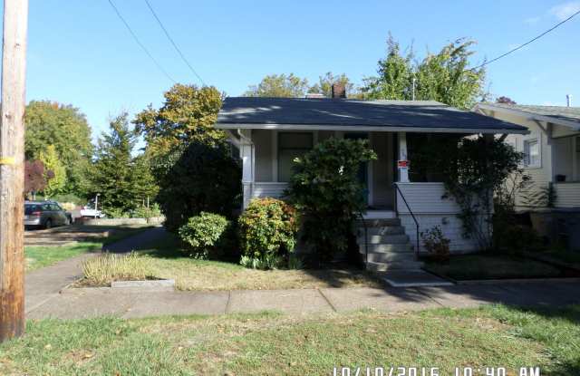 Vintage 1 Bedroom Home! photos photos
