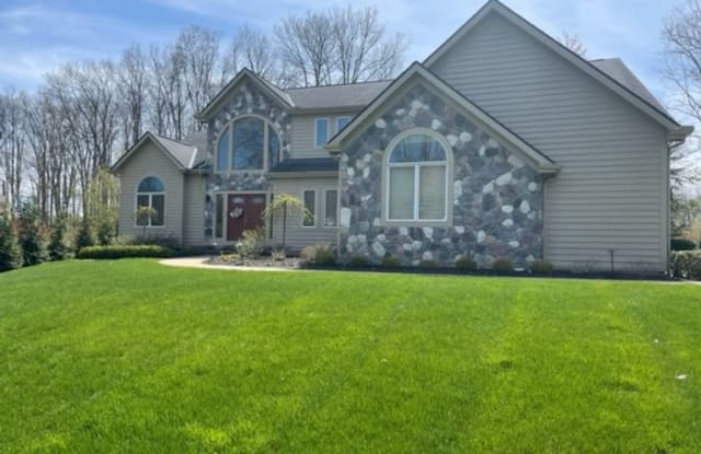 38750 Lochmoor Drive - 38750 Lochmoor Drive, Solon, OH 44139