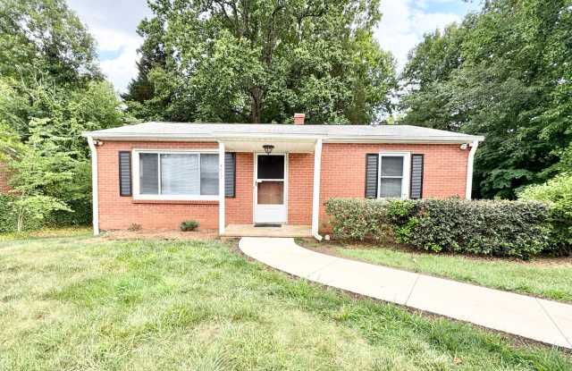 3 Bedroom home near Guilford College photos photos 3 Bedroom home near Guilford College photos photos