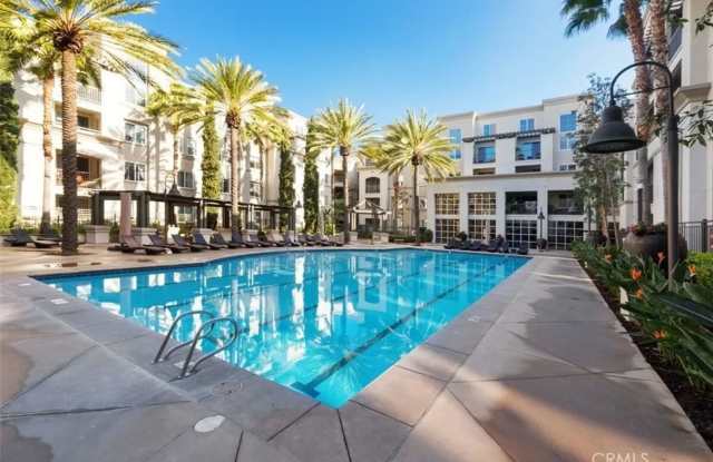 2-Bed Irvine Condo in Highly-Desirable Avenue One photos photos