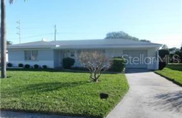 3830 18TH AVENUE N - 3830 18th Avenue North, St. Petersburg, FL 33713