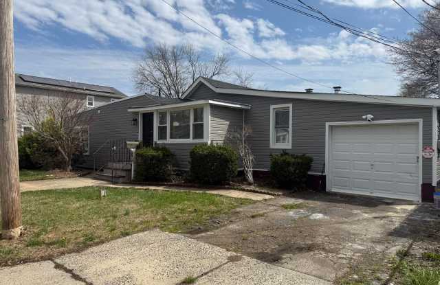 636 Sydney Avenue photos photos