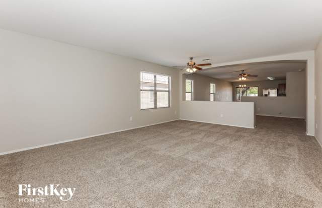 2818 West Hayden Peak Drive Gallery 2
