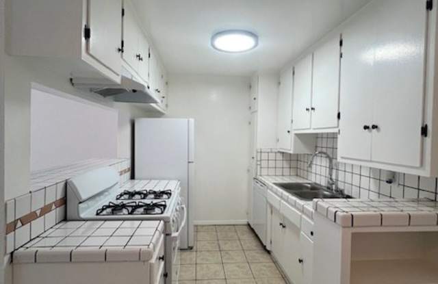 4100 Arch Drive photos photos