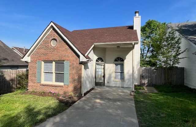 2 Bedroom, 2 Bathroom with bonus room! - 3817 Belleau Wood Drive, Lexington, KY 40517