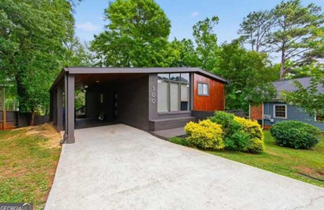3/2 home near East Lake Golf Club Gallery 1