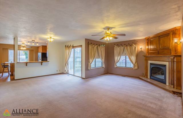 Amazing, Spacious Home! Pet Friendly! photos photos