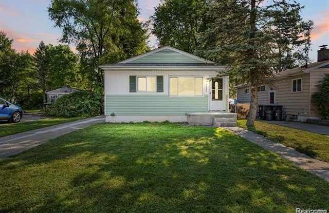 18884 Lathers Street photos photos