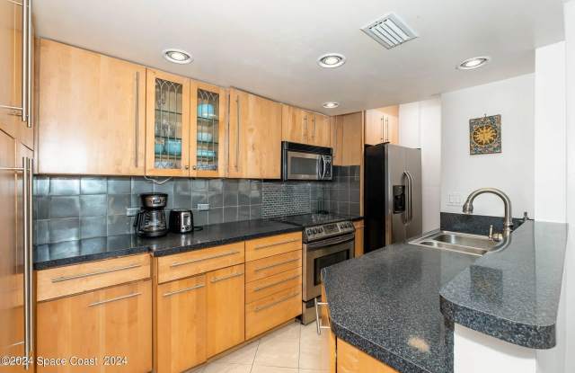 4800 Ocean Beach Boulevard photos photos