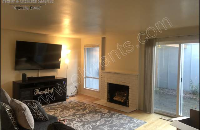 8644 Onyx Dr SW Unit E Gallery 3