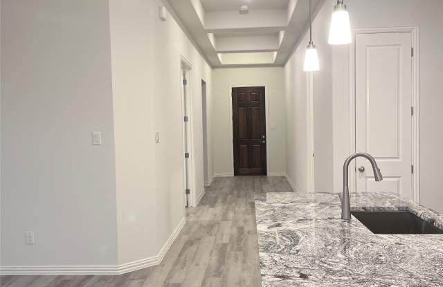 501 Orchard Place Gallery 2