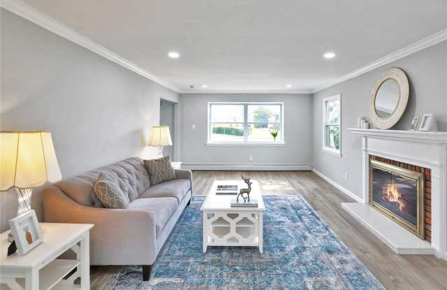 282 Hallock Road photos photos