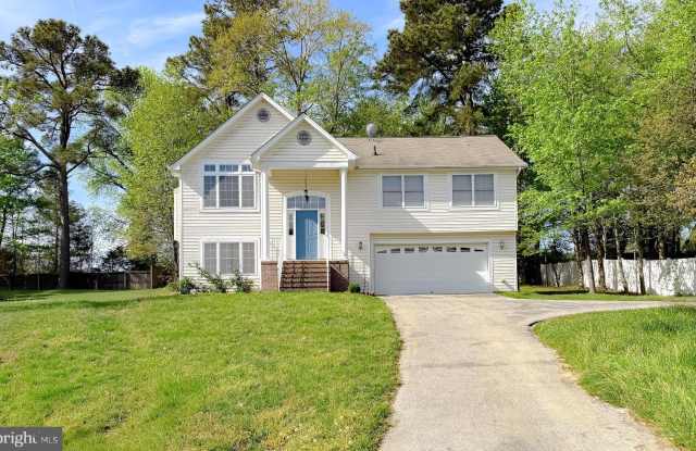 46231 SYLVAN Court photos photos