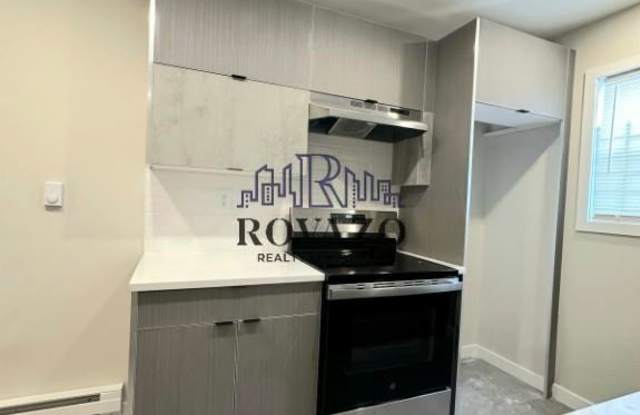 325 Littleton Avenue - 325 Littleton Avenue, Newark, NJ 07103