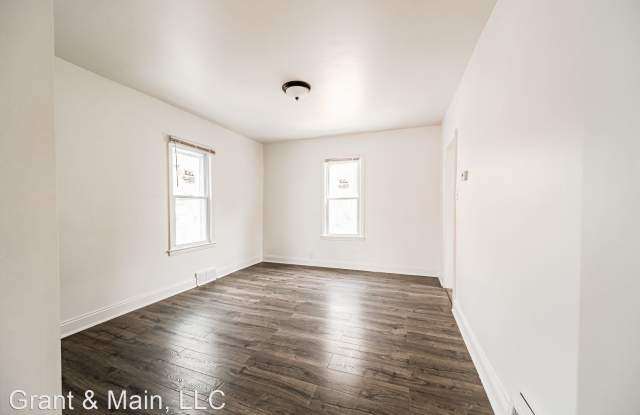 5930 Hereford Gallery 3