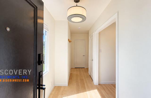 Contemporary Cragmont Three Plus Bedroom Home Above Grizzly Peak with Bay Views Gallery 4