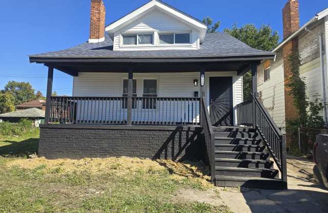 15330 Linwood Street Gallery 1