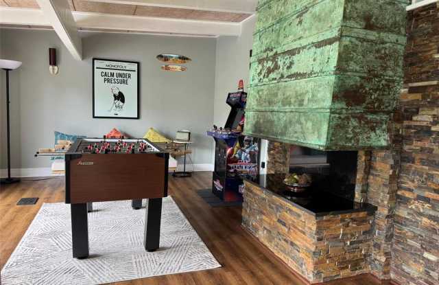 3012 GRAND VIEW Avenue Gallery 2