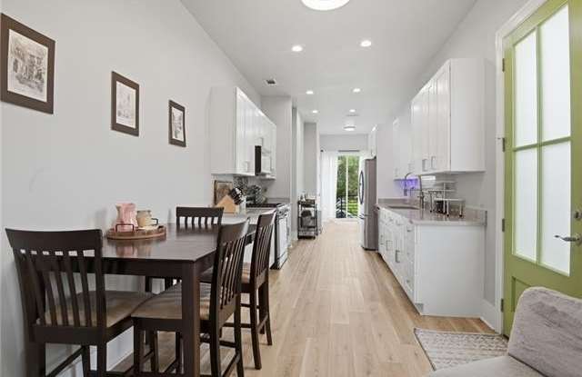 9134 PEACH Street Gallery 3