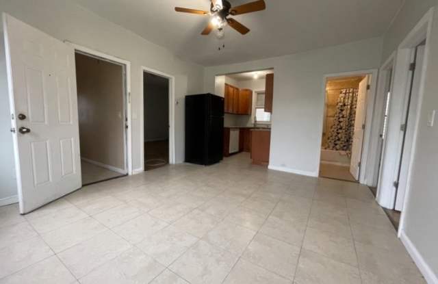 2 Home Pl Gallery 4