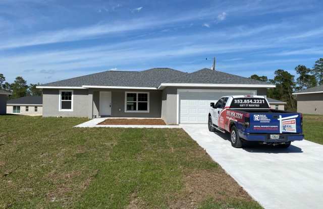 Custom Home - Desirable SW Ocala Neighborhood 3/2/2 **Won't Last** photos photos