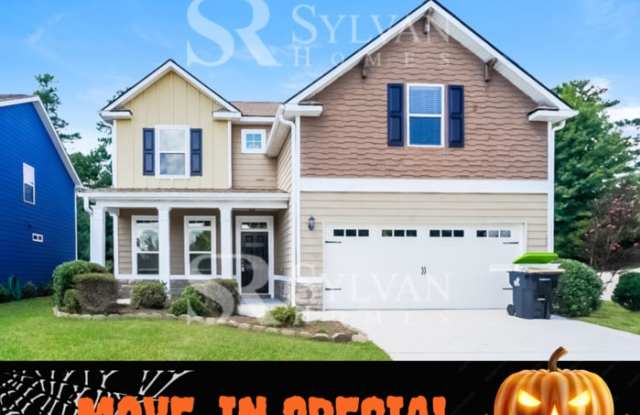 38 Thomaston Street - 38 Thomaston Street, Newnan, GA 30263