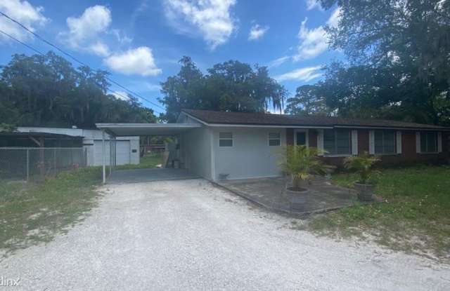 9405 Roberts Rd Gallery 2